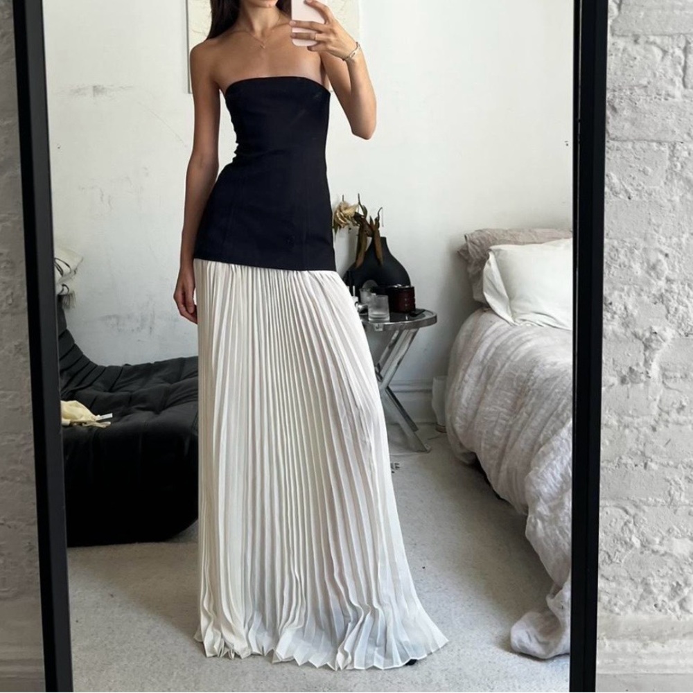 BOA Because of Alice Structured Bodice Gown